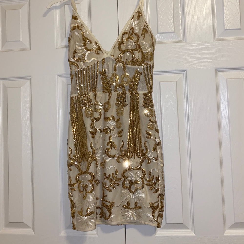 Sparkly gold design mini dress